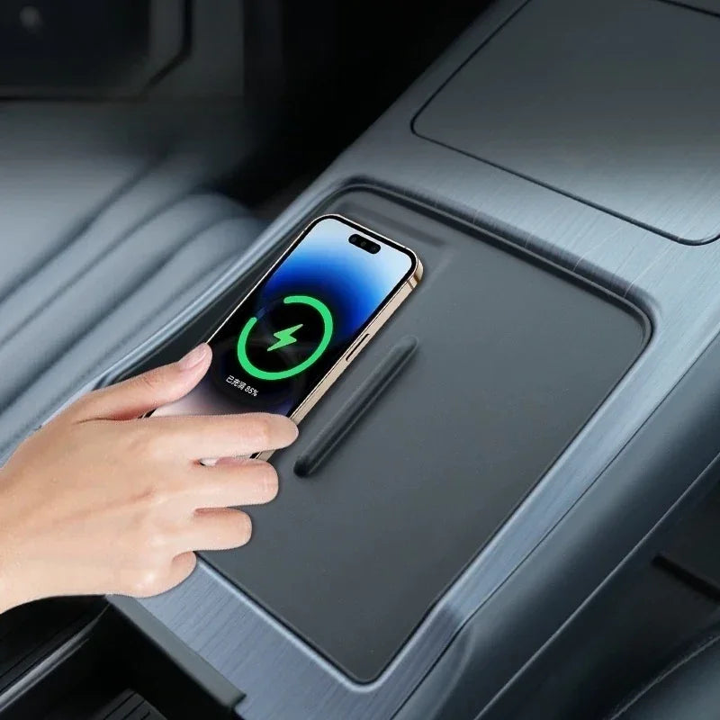EVSTITAN Center Wireless Charger Silicone Pad for Geely EX5 EM-i（MX）