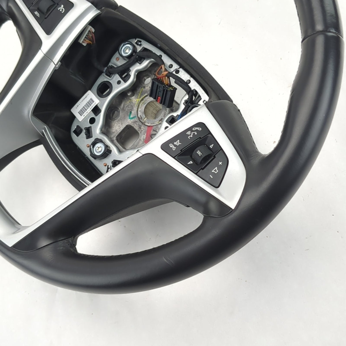 2010 2011 Chevrolet Equinox Steering Wheel Black Leather Multi Function Controls