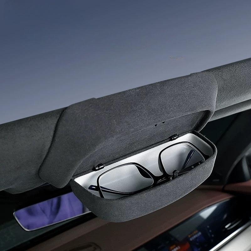 EVSTITAN Suede Car Eyeglass Case for Geely