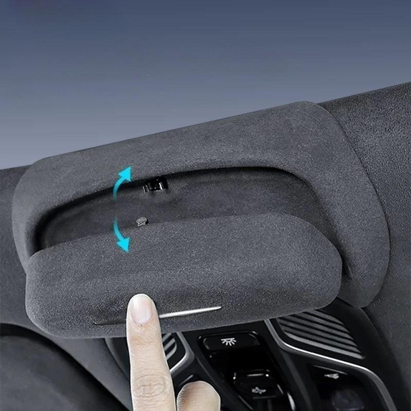 EVSTITAN Suede Car Eyeglass Case for Geely