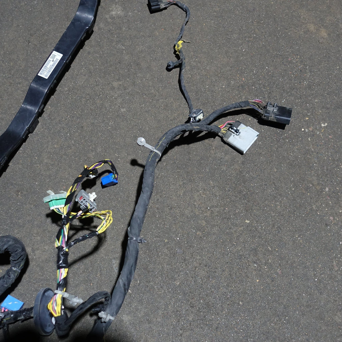 2017 2018 Ram 1500 3.0L Eco Diesel Fire Wall Wire Harness Loom - image 3