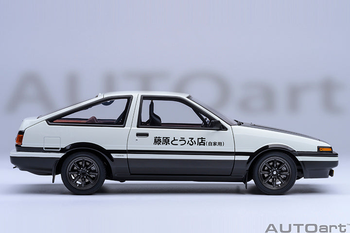 RHD AUTOart Toyota Sprinter Trueno (AE86) "Initial D" Project D Final Version 1:18