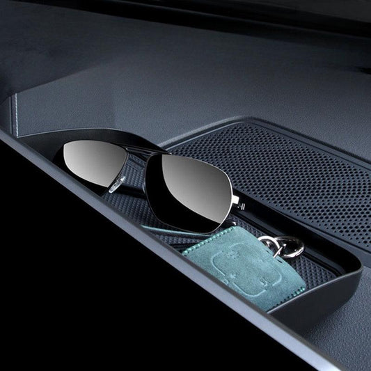 EVSTITAN Behind-The-Screen Storage Box for ZEEKR 009