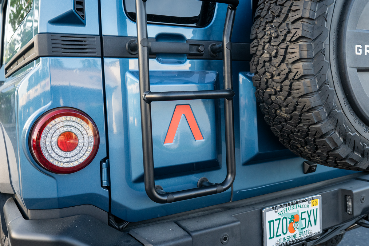 USA Emergency Reflective Lambda Rear Tailgate Overlay - 2024+ Grenadier