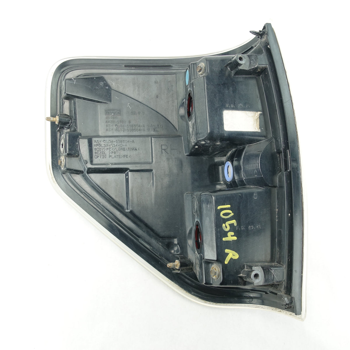 Damage 11 2012 2013 14 Ford F150 Passenger Right Rear Taillight Tail Light Lamp