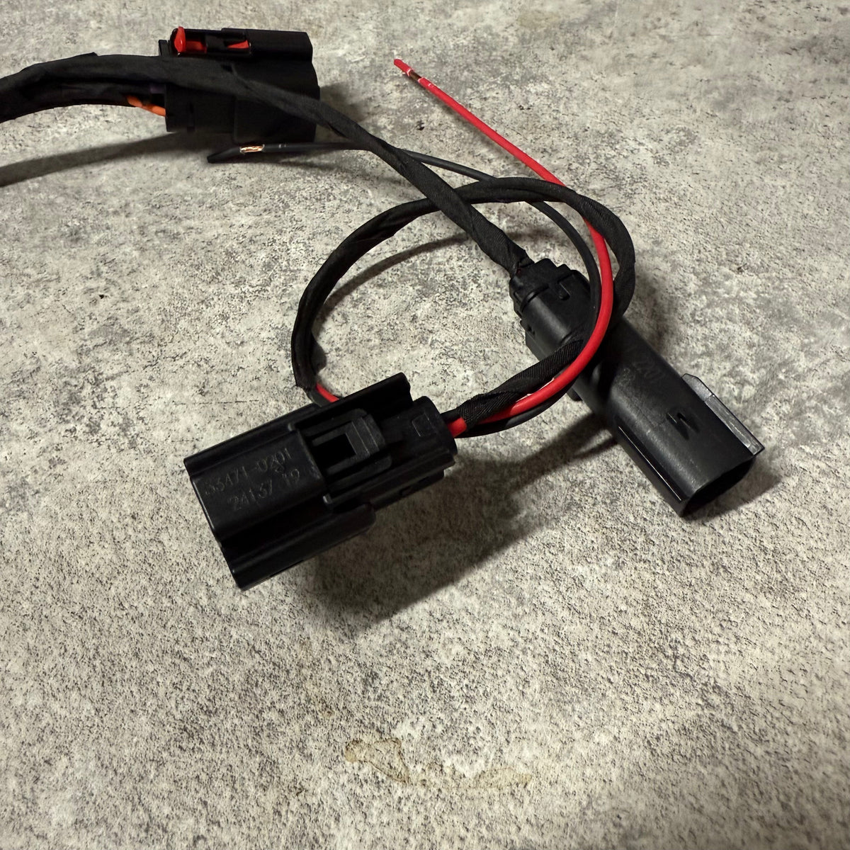 Headlight breakout harness 2024-2026 Silverado HD models