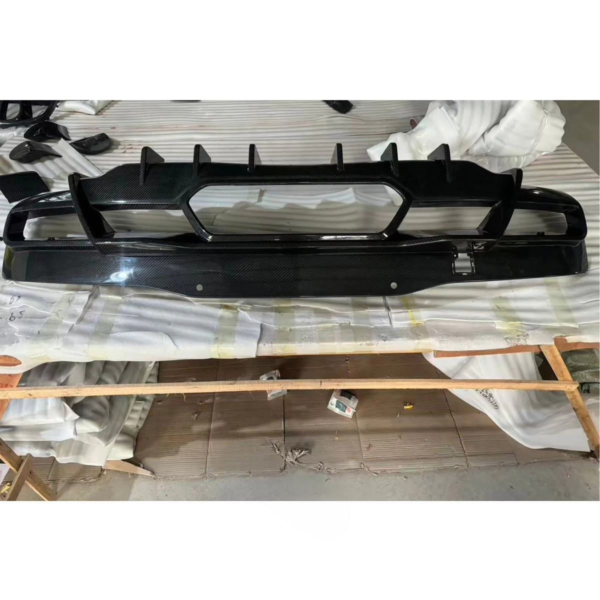 Bull Boost Dry Carbon Fiber Rear Diffuser for Chevrolet Corvette C8 Z06 ZR1 - image 2