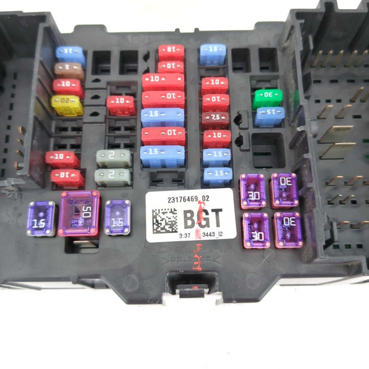 GM 2014 2015 2016 2017 Silverado Sierra Driver Left Dash Fuse Box Junction Block