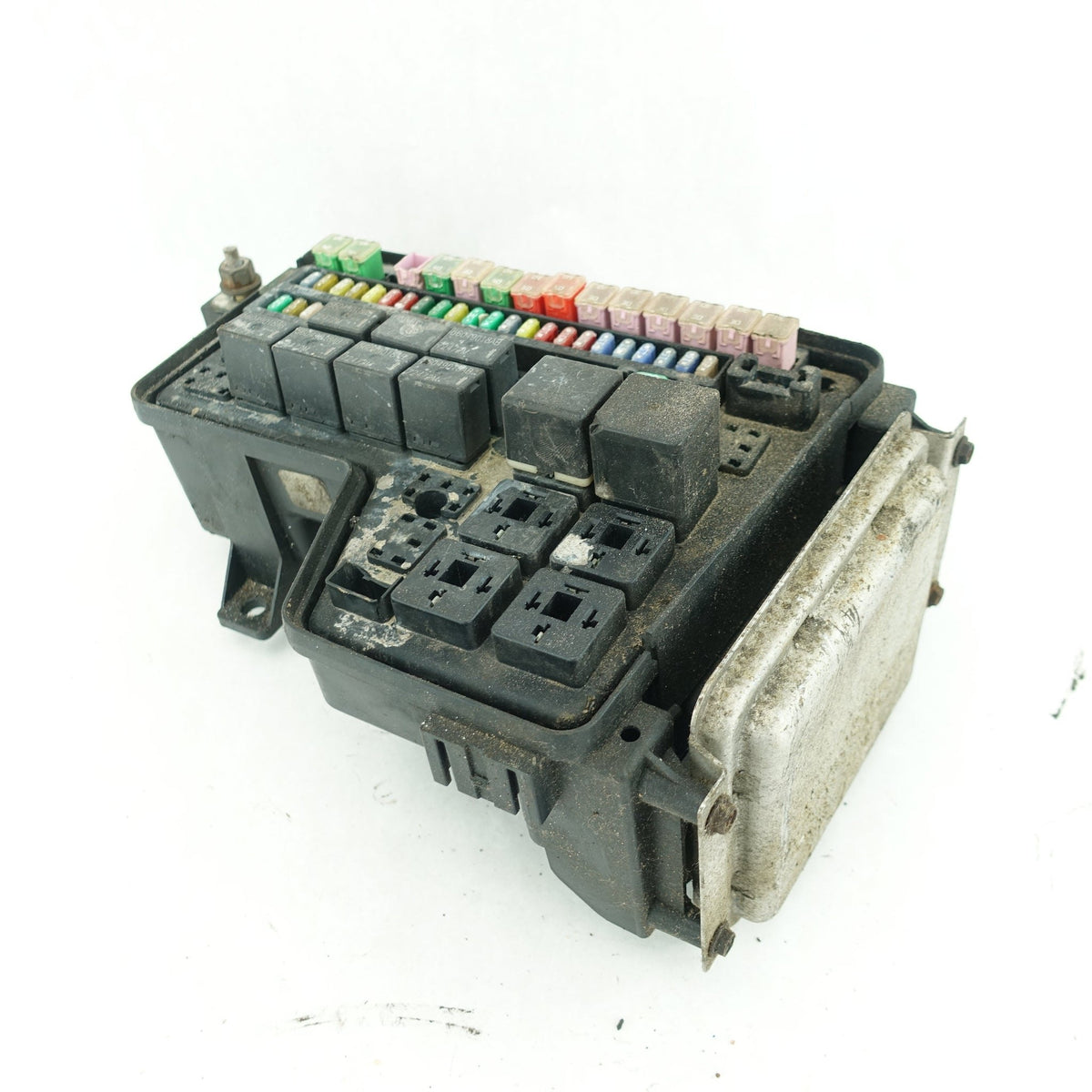 Damage 2003 Dodge Ram 2500 3500 5.9L Engine Fuse Junction Box - image 2
