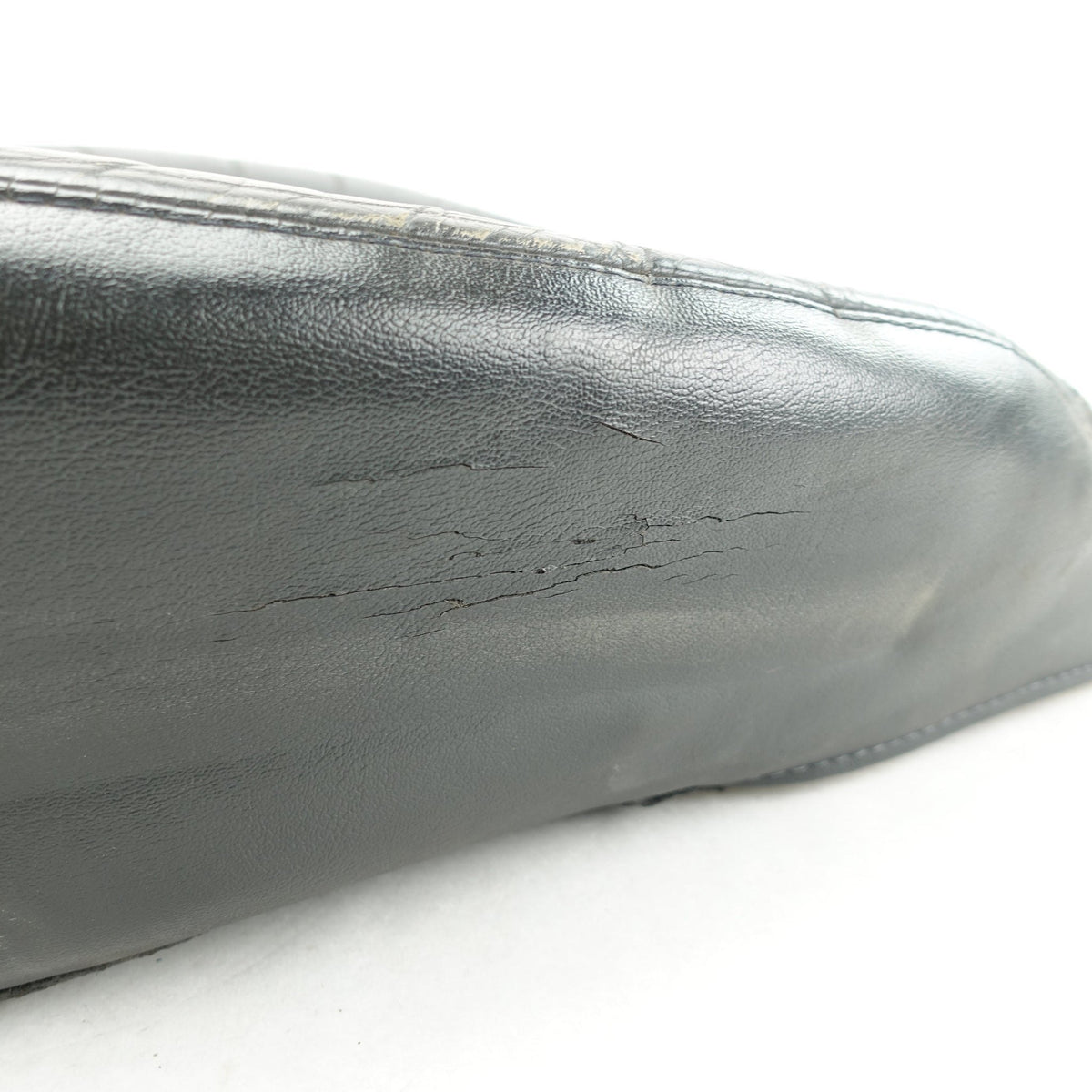 Damage 2006 Pontiac Torrent Driver Left Front Bottom Cushion Leather Black - image 6