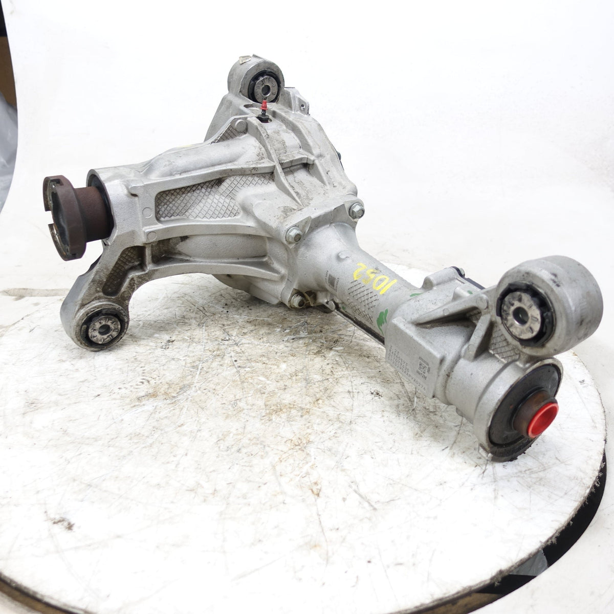 Damage 2021 Silverado Sierra 1500 Front Carrier Differential 3.23 Ratio GU5 SU5 - image 3