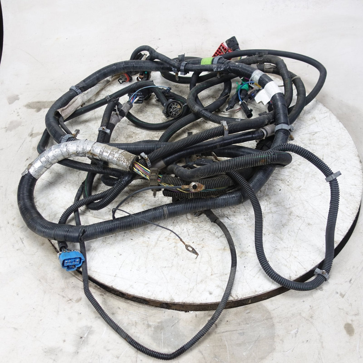 GM 2004 Silverado Sierra 2500 8.1L Frame Wire Harness Loom