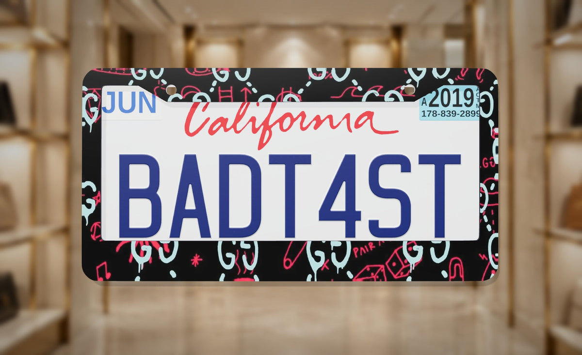 GC Rainbow Luxury Style Pattern License Plate Frame