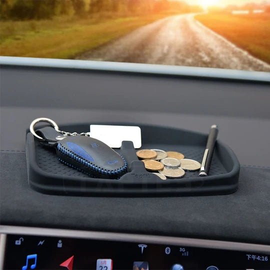Tesery Mobile Phone Anti-skid Pad for Tesla Model 3/Y/S/X